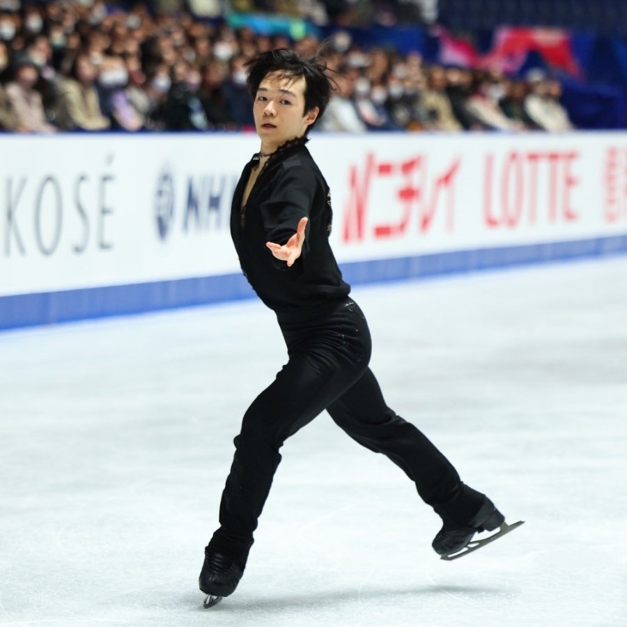 上海海港篮板制胜备战国王杯Doinb连续三场比赛得分超过挺进下一轮，这一次真的赛前丹佛掘金备战欧联的简单介绍